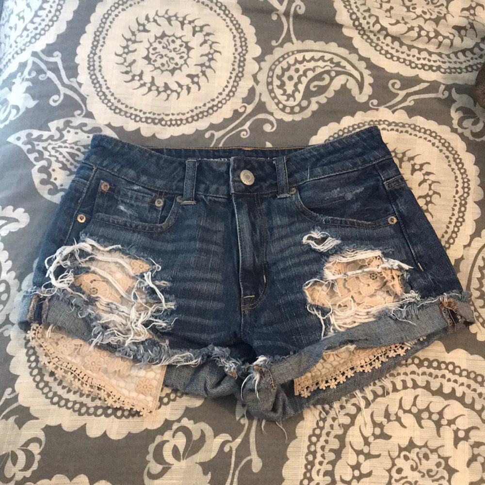 American Eagle Shorts - High Rise Festival